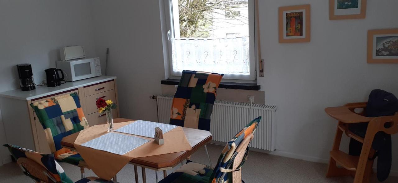Ferienwohnung An Der Burg Windeck Exterior foto